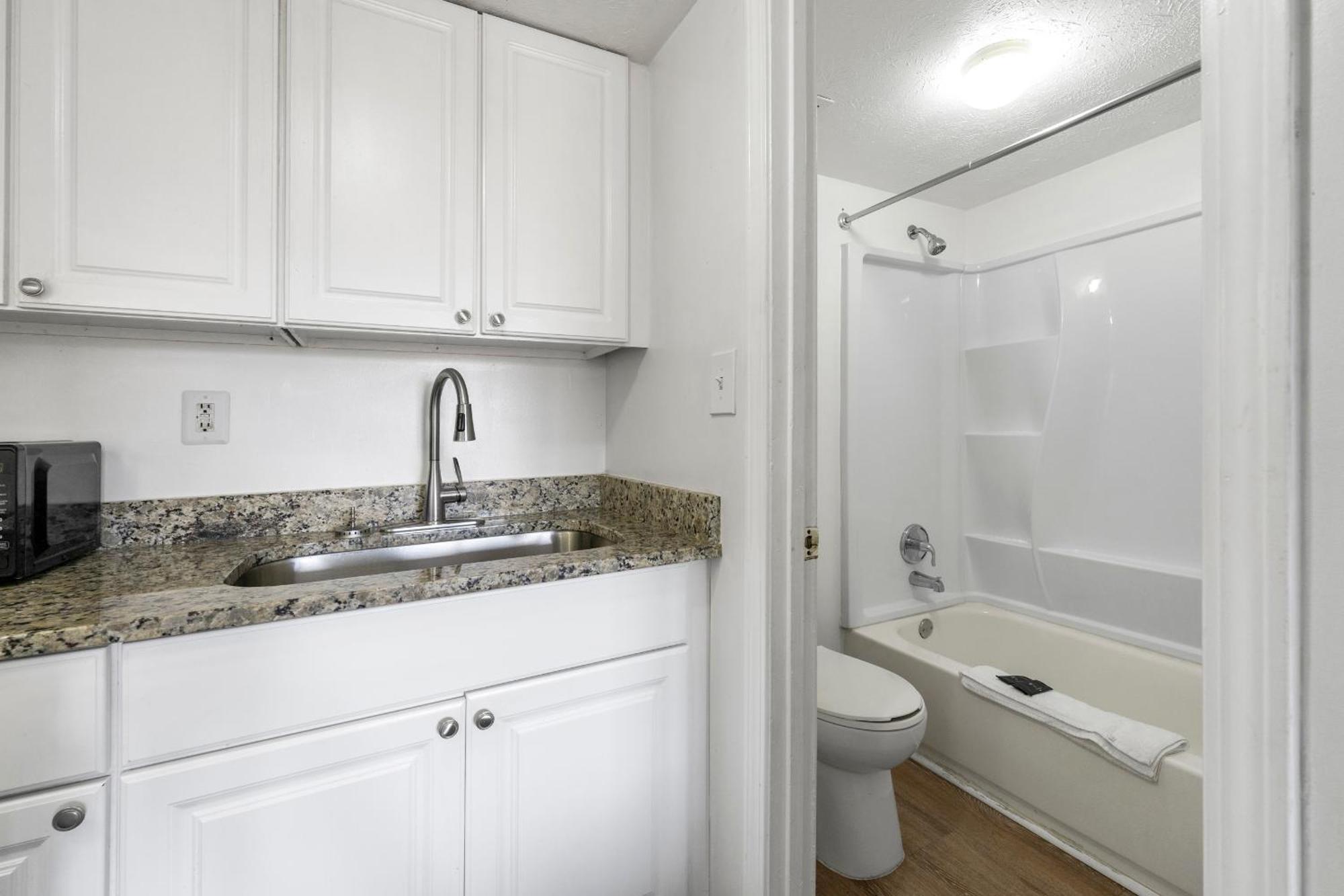 Budgetel Inn And Suites Атланта Екстер'єр фото