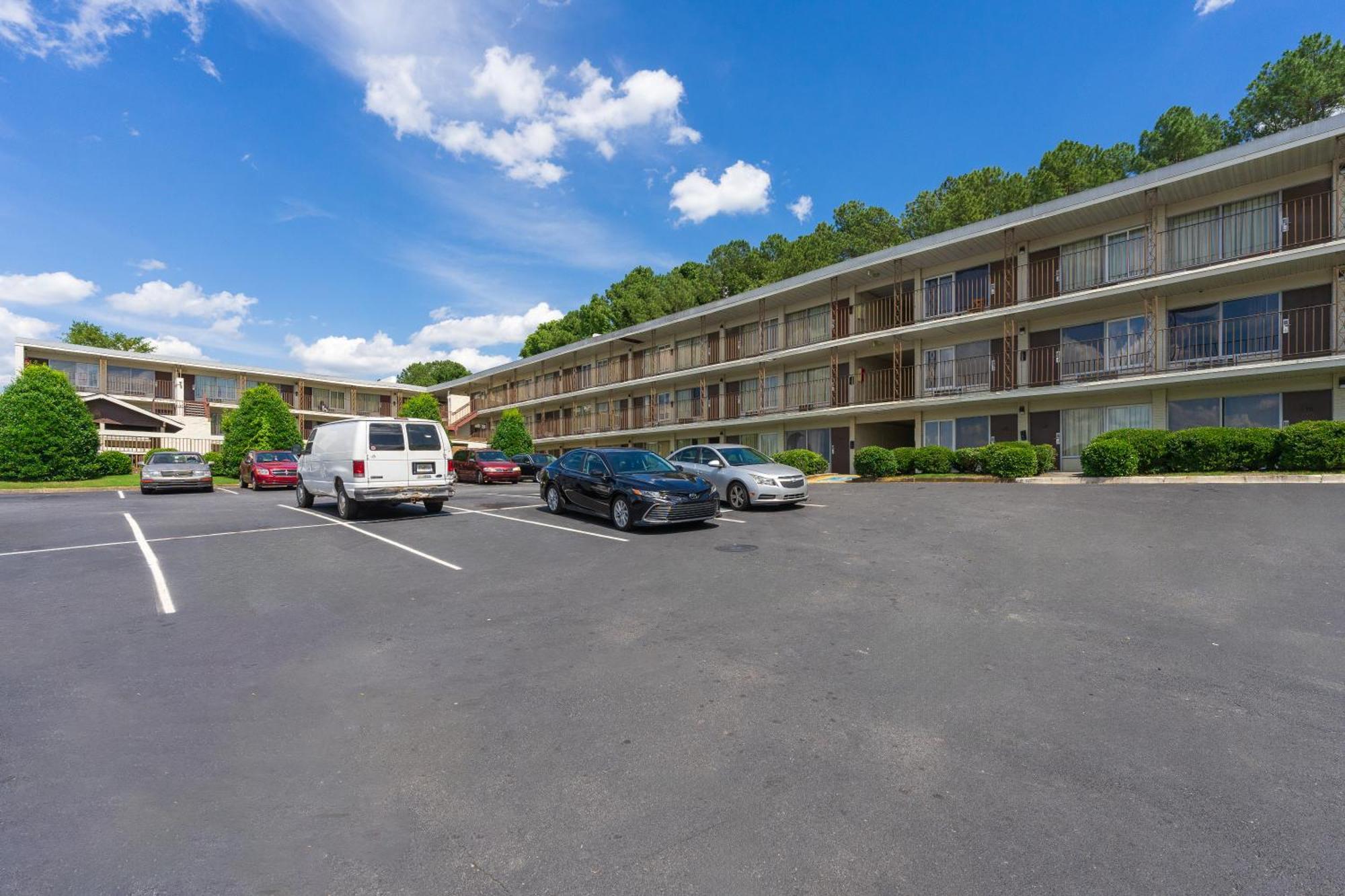 Budgetel Inn And Suites Атланта Екстер'єр фото