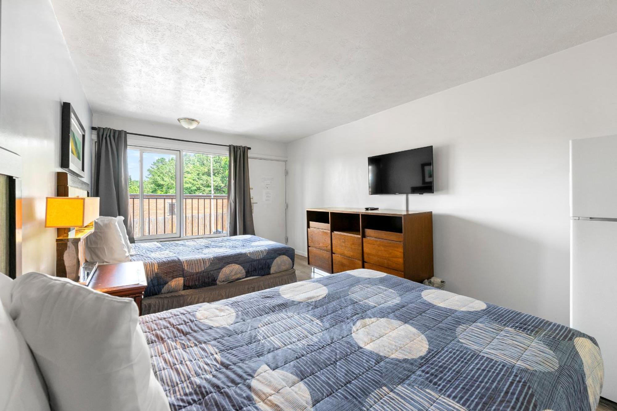 Budgetel Inn And Suites Атланта Екстер'єр фото