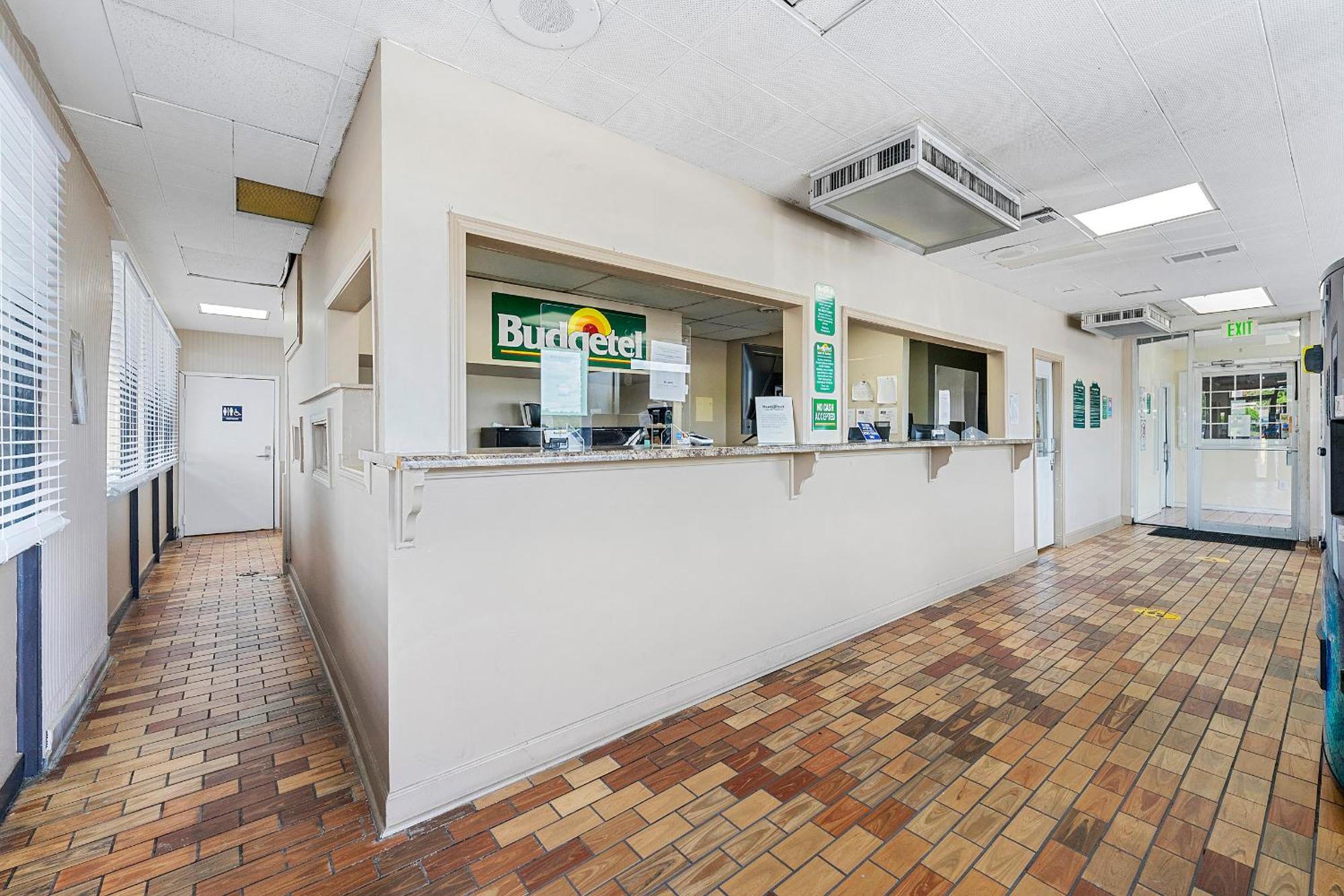Budgetel Inn And Suites Атланта Екстер'єр фото